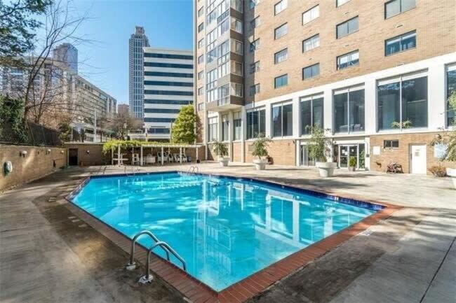 Atl Downtown 2Br King Bed Free Parking Lm1908 Villa Atlanta Exterior photo